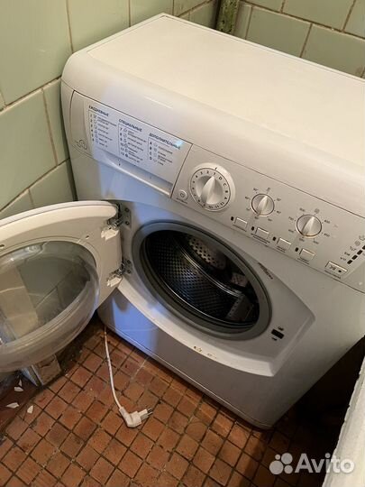Стиральная машина hotpoint ariston