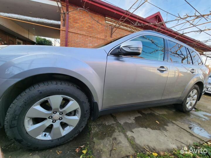 Subaru Outback 3.6 AT, 2010, 318 000 км