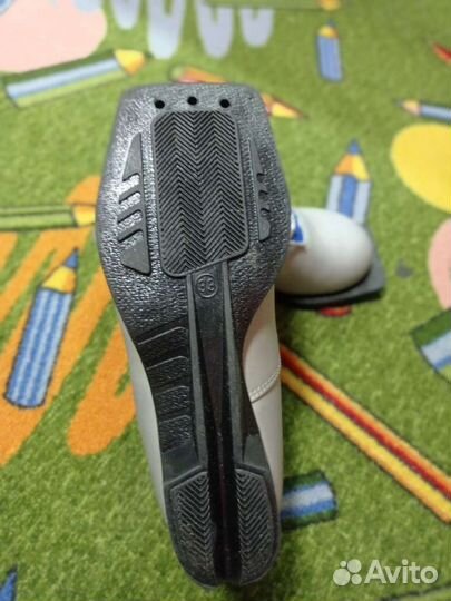 Лыжные ботинки