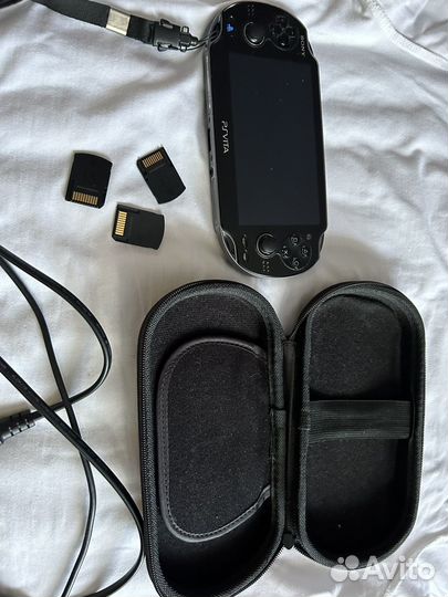 Портативная игровая приставка ps vita