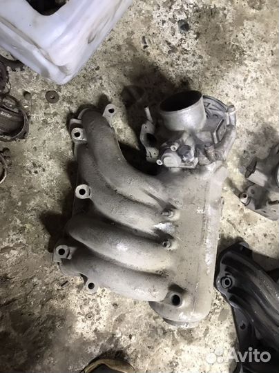 Коллектор впускной