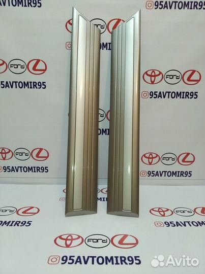 Молдинг задней двери LH Land Cruiser, левый