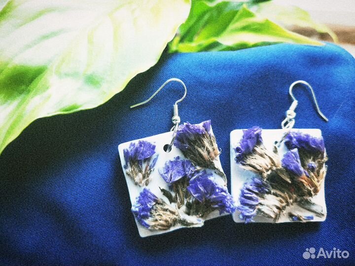 Серьги и кулоны