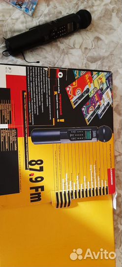 Радио микрофон Leadsinger