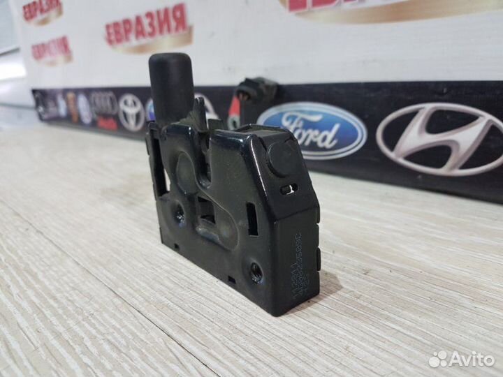 Замок капота Audi A6 C7 2012