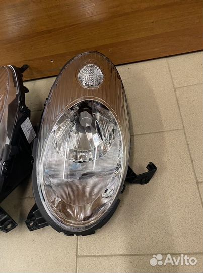 Nissan Micra March K12 Фара новая не оригинал