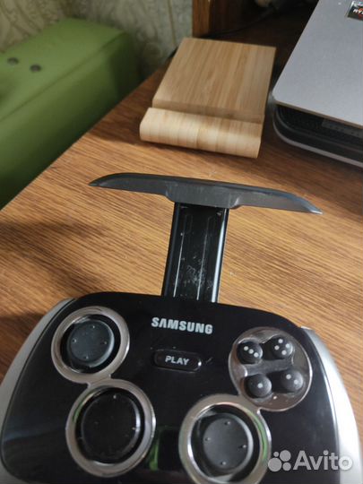 Геймпад. Samsung