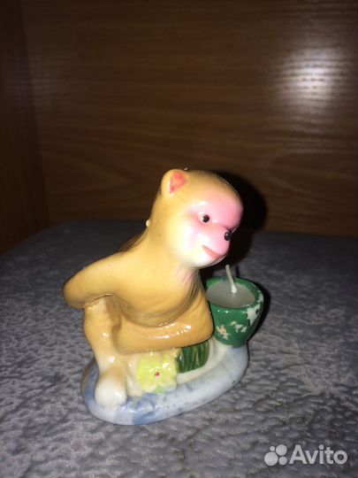 Фарфоровые фигурки животных