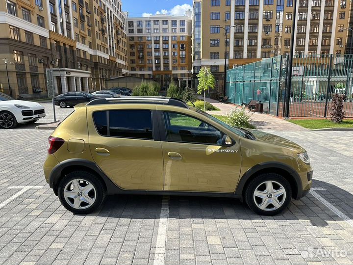 Renault Sandero Stepway 1.6 МТ, 2015, 98 578 км