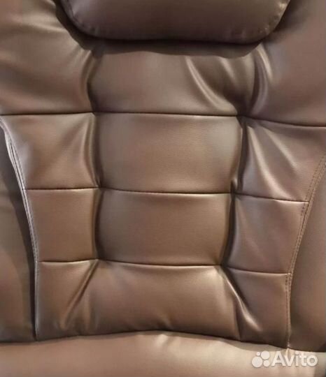 Кресло в офис