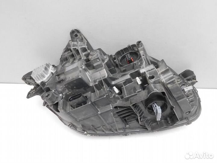 Фара левая Volvo XC90