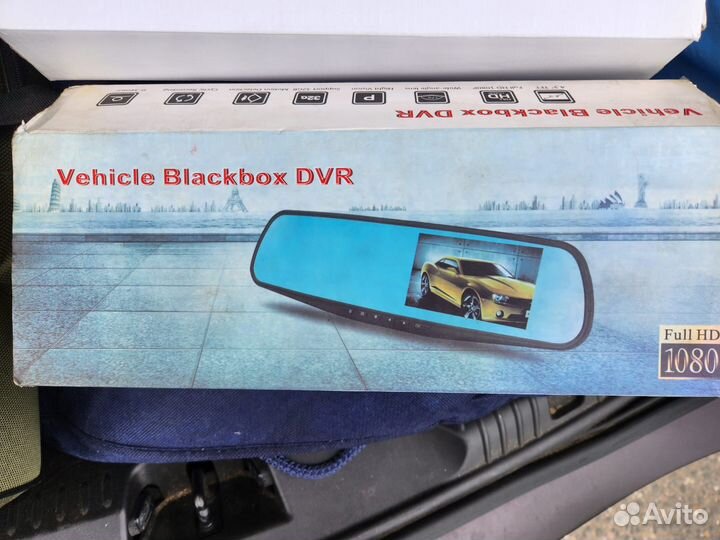 Автомобильный видеорегистратор зеркало с Камерой