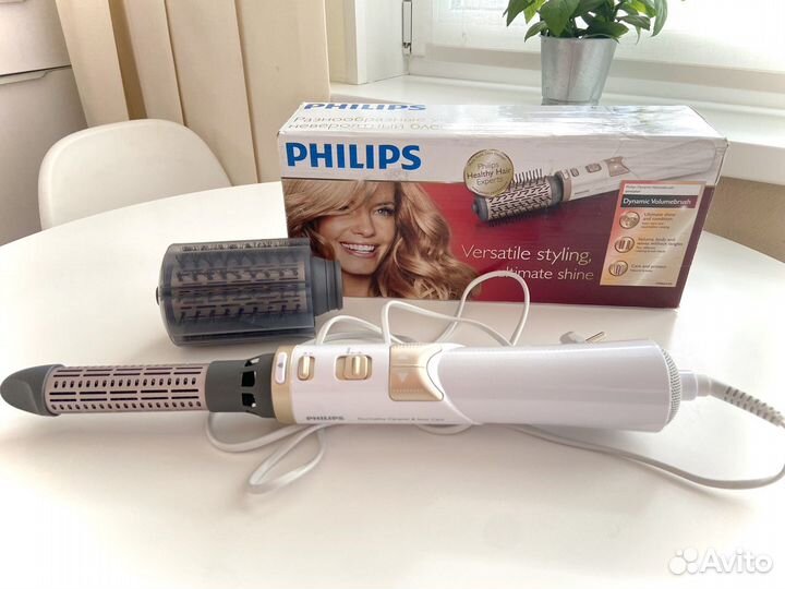 Фен-щетка Philips Volumebrush 8664