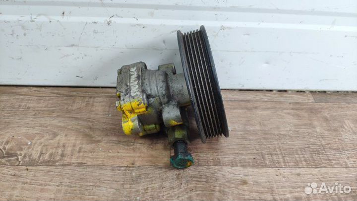 Насос гидроусилителя, насос гур Kia Sportage KM