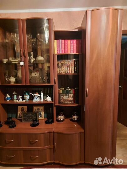 Стенка в гостиную