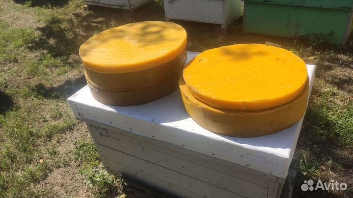 Продам, поменяю вощину на воск