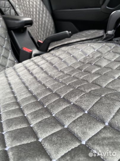 Накидки на сидения серые