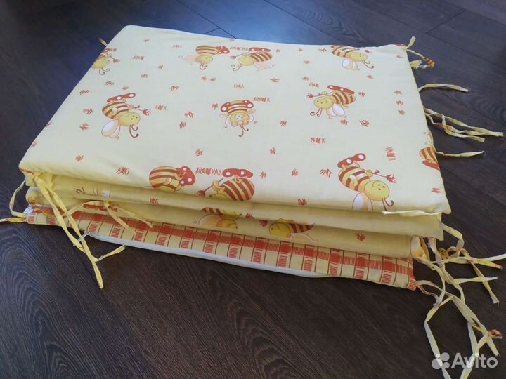 Бортики в кроватку