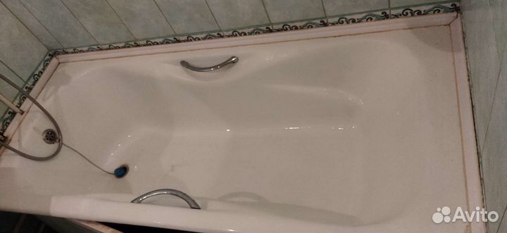 Ванна чугунная