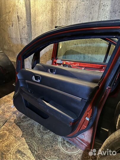 Дверь передняя/задняя левая/праваяGalant 9