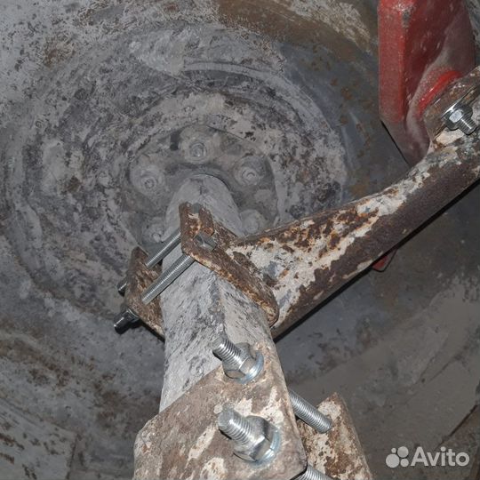 Пневмонагнетатель для полусухой стяжки пола