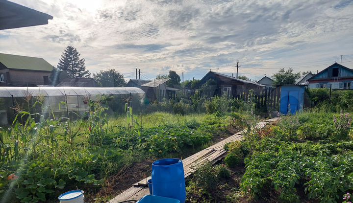 Дом 56 м² на участке 7 сот.