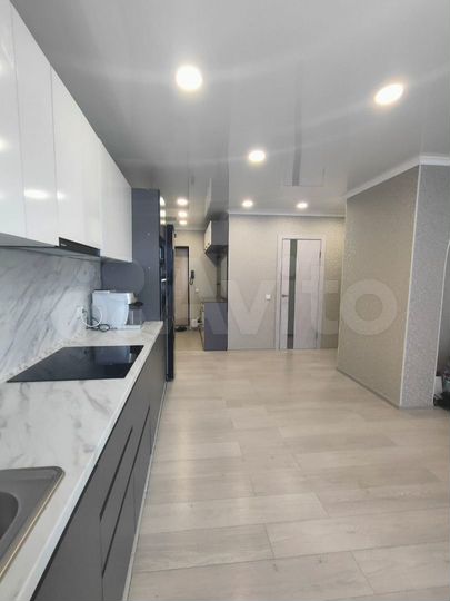 3-к. квартира, 60 м², 2/16 эт.