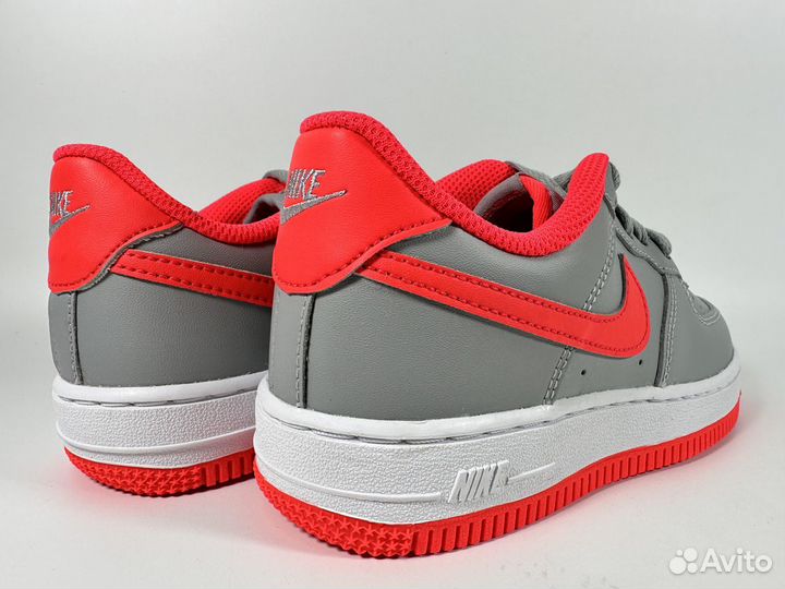 Детские кроссовки Nike Air Force 1 Low 32-33.5 eu