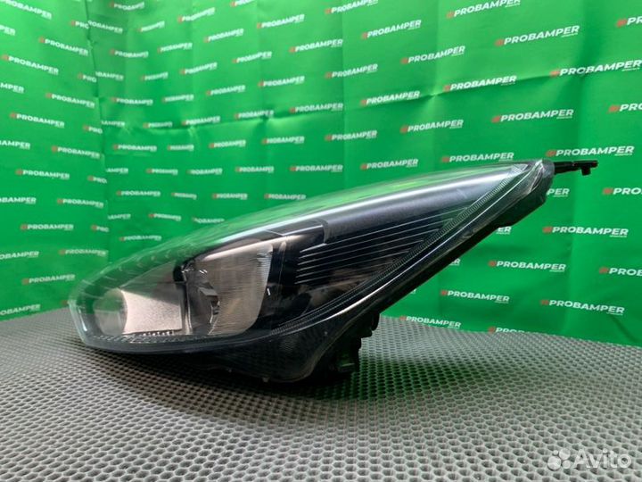 Фара галогеновая левая Ford Focus 3 14-19Г
