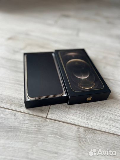 iPhone 12 Pro, 256 ГБ