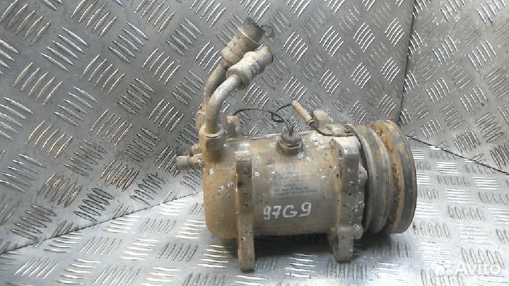 Компрессор системы кондиционирования Mitsubishi Mo