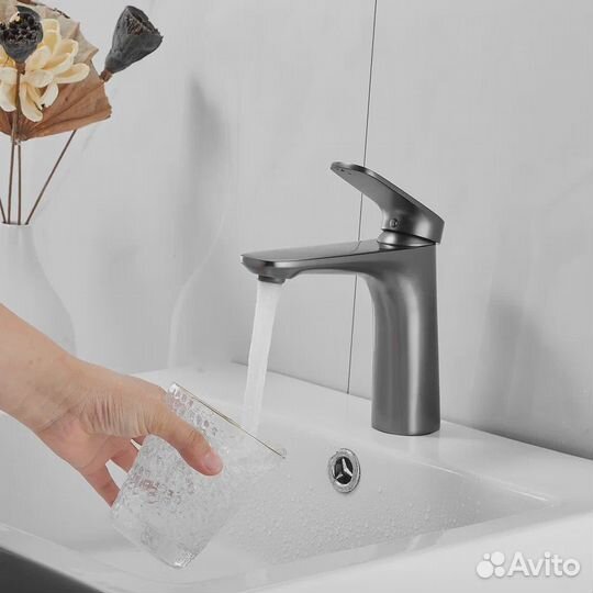 Смеситель для раковины Shevanik S8501T, оружейная сталь