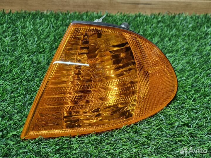 Поворотник 1315106140 BMW 3 серия E46 1998-2003