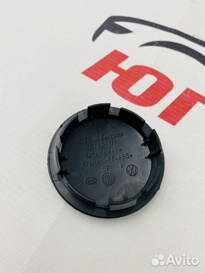 Колпачок в ступицу 1 шт. Volkswagen Volkswagen