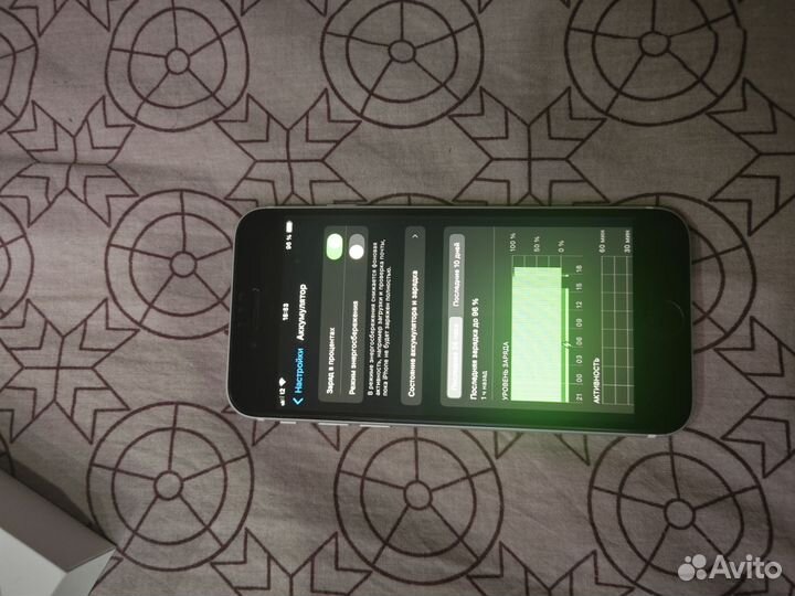 iPhone SE (2020), 64 ГБ