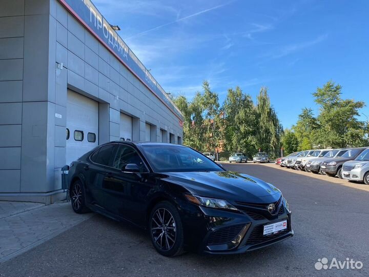 Toyota Camry 2.5 AT, 2022, 12 417 км