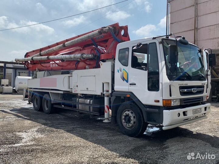 Водитель оператор на автобетононасос