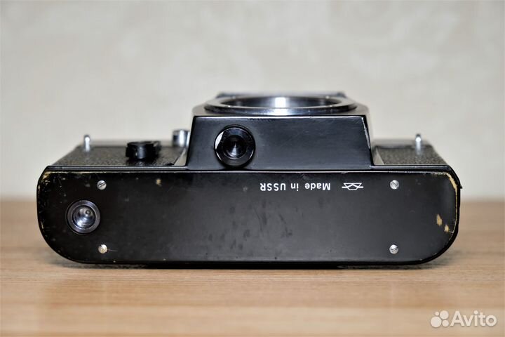 Зенит 11 тушка М42 в хорошем состоянии