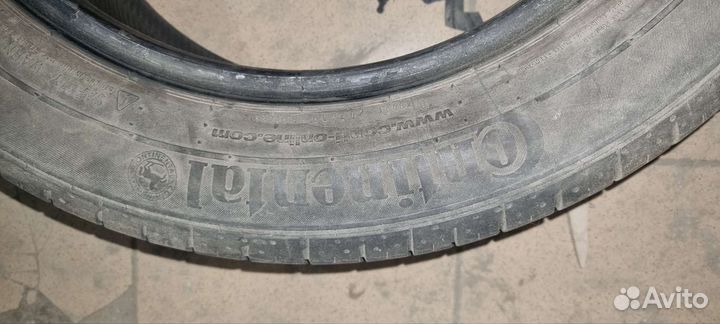 Continental ContiPremiumContact 2 215/55 R17