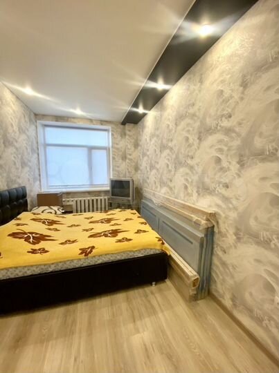 2-к. квартира, 54 м², 4/4 эт.