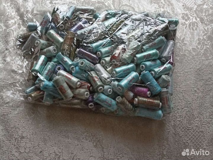 Нитки швейные