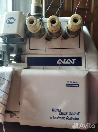 Оверлок для швейной машины