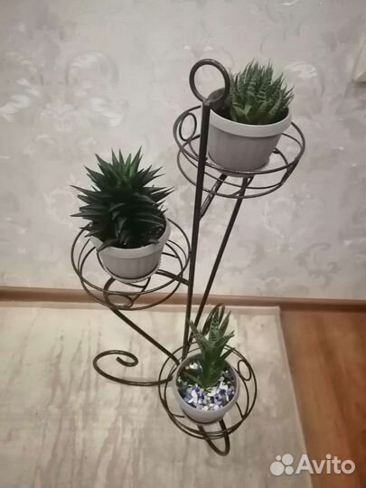 Подставка для цветов