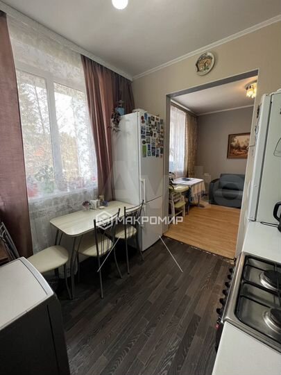 2-к. квартира, 54,2 м², 1/2 эт.