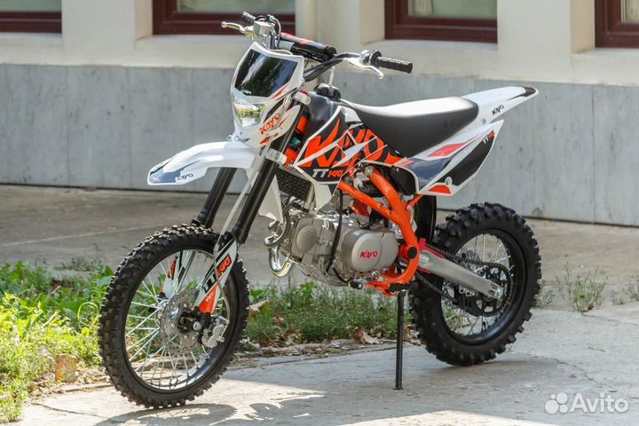 Мотоцикл Kayo Basic TT140EM витринный