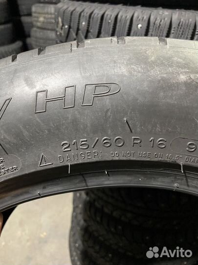 Michelin Primacy HP 215/60 R16