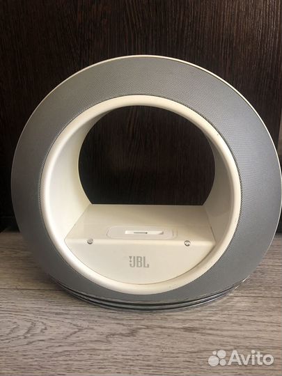 Колонка jbl