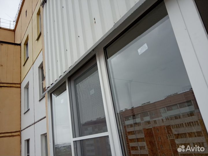 Пластиковые окна с поворотно-откидной створкой