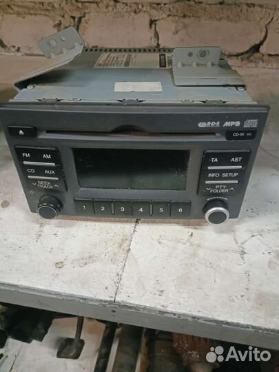 Штатная магнитола Kia Rio 2 JB G4EE 2011