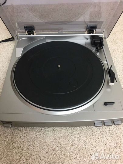 Проигрыватель винила